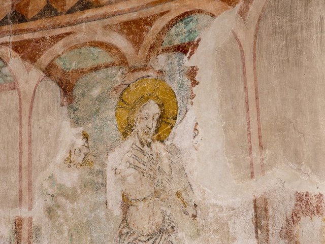 Fresken in der Kirche
